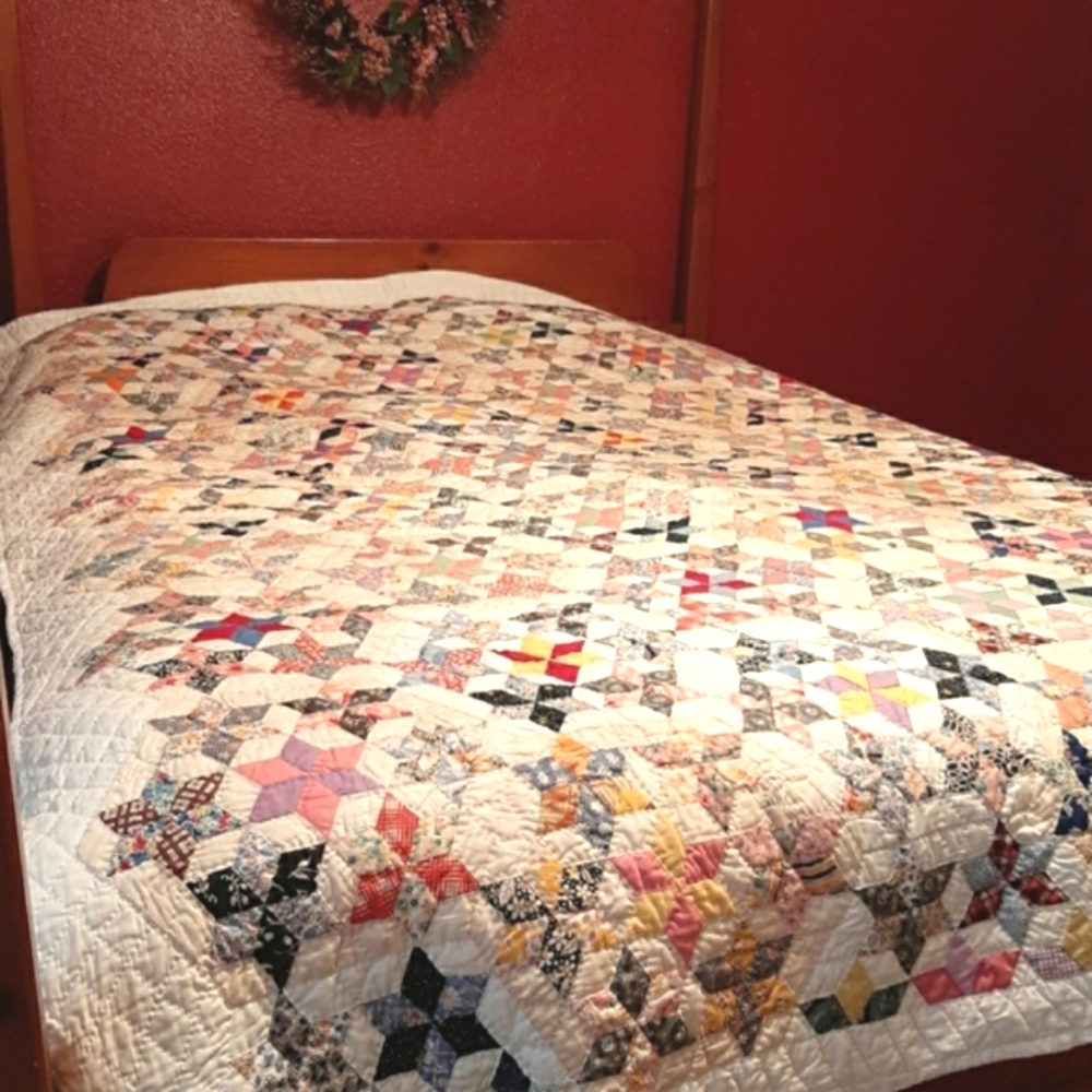 Antique Quilt Seven Sisters Pattern Beautiful!